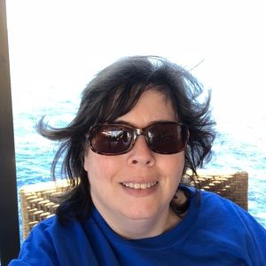 Meet your Posher, Cheri